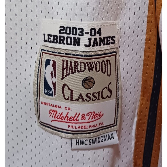 LeBron James (Mitchell/Ness)-(Cavs)-(Jersey)-(White)-(New Condition)-(XL)-$100 - Picture 11 of 11